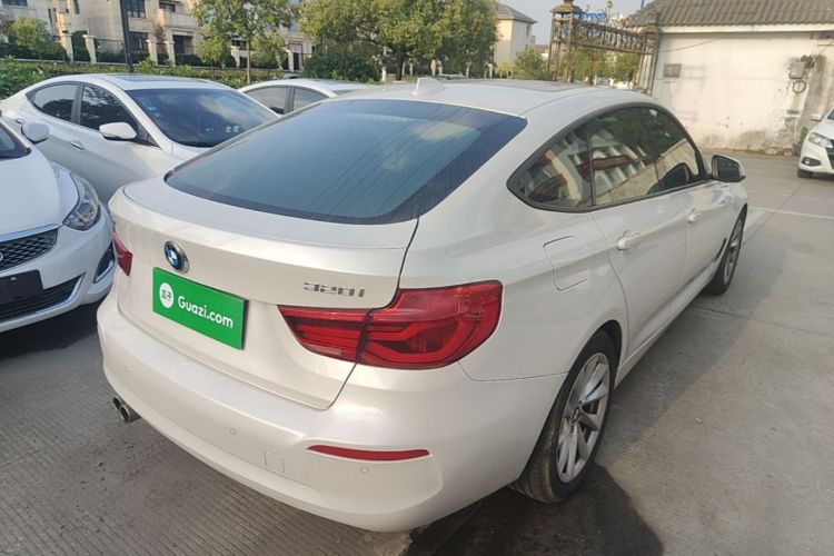 BMW 3 Series GT 2018 car image #7