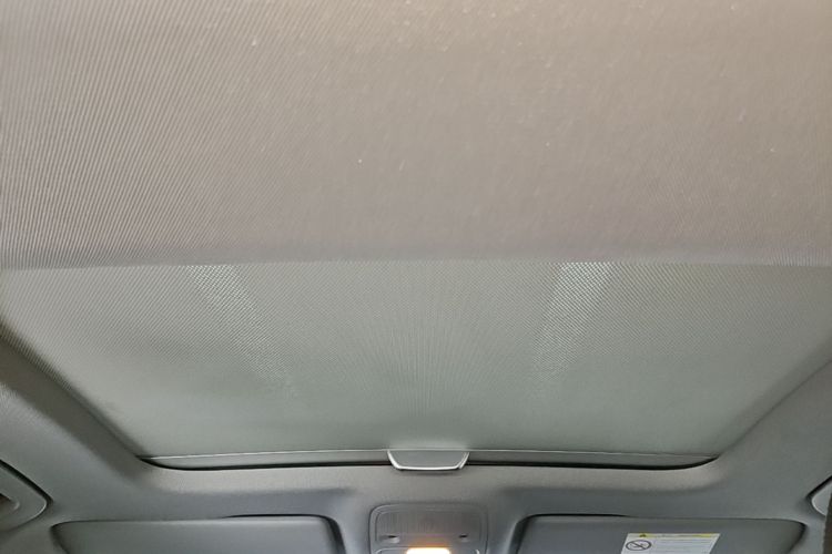 Audi A3 2018 car image #18