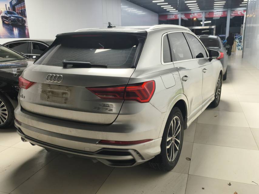 Audi Q3 2021 #5 Audi Q3 2021 صورة سيارة #5