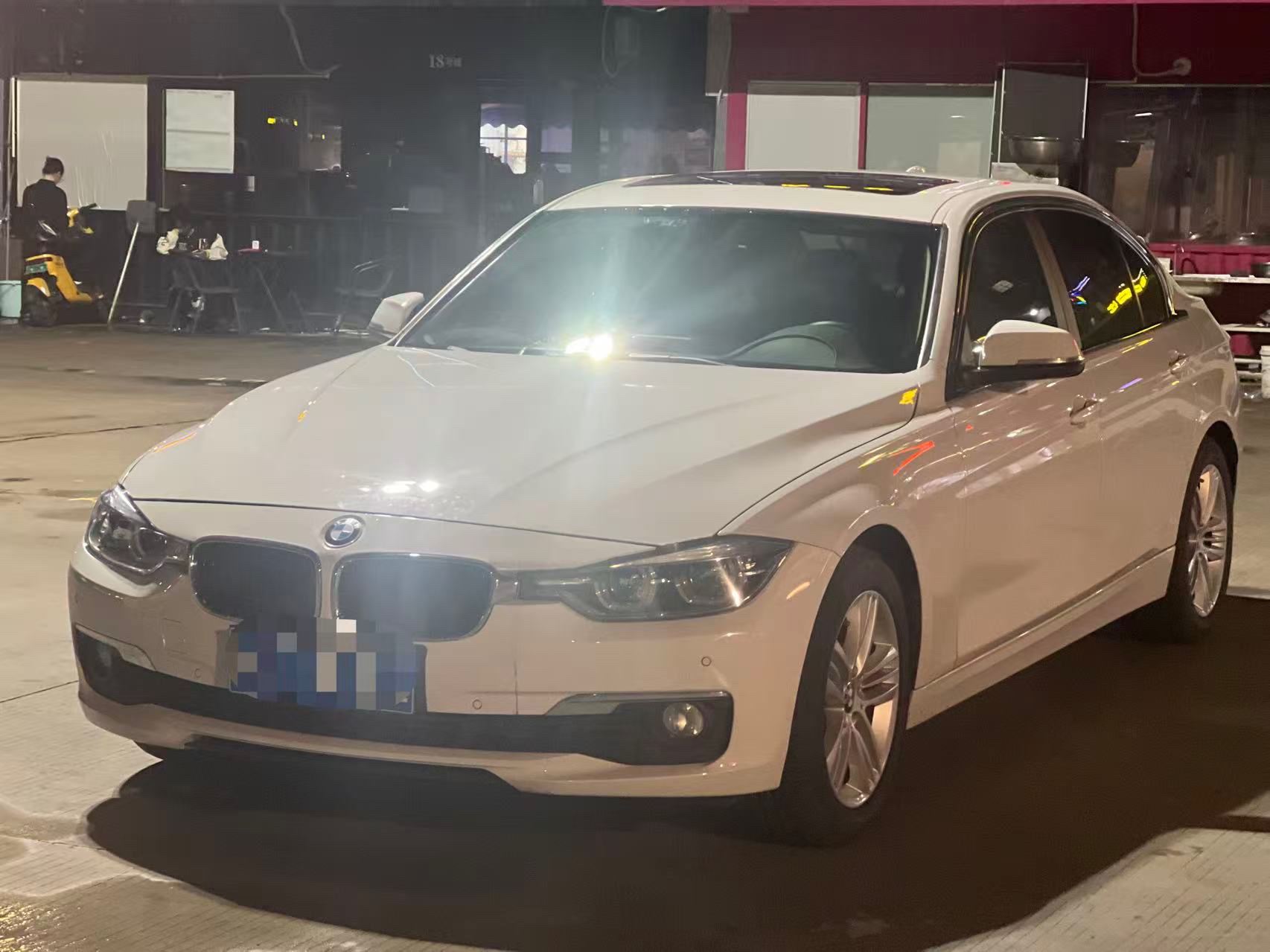 BMW 3 Series 2016 BMW 3 Series 2016 car image