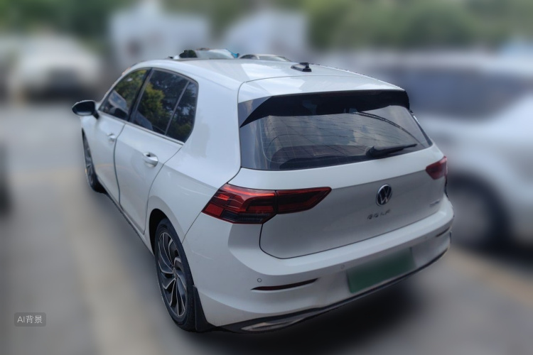 Volkswagen Golf 2021 car image #5
