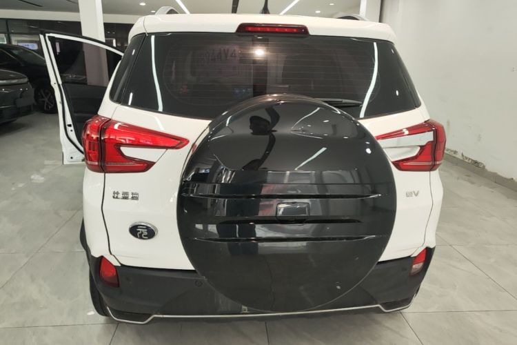 BYD Yuan New Energy 2020 car image #6