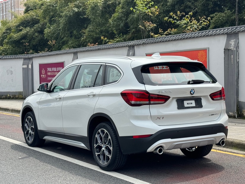 BMW X1 2022 car image #5
