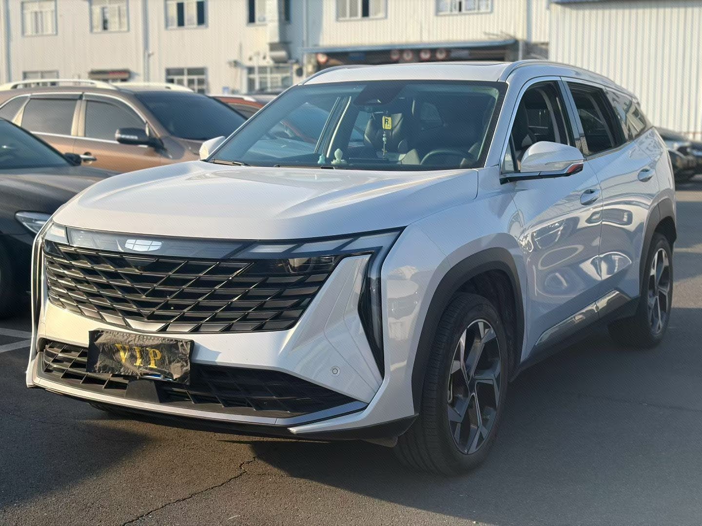 GEELY Boyue L 2024 immagine di auto 