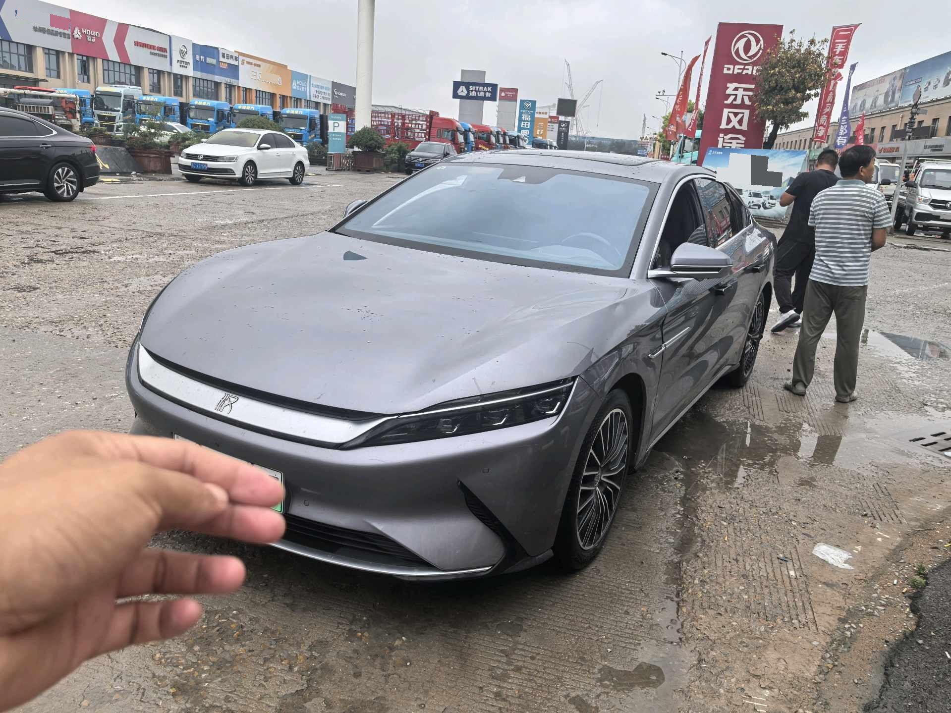 BYD Han 2023 BYD Han 2023 car image