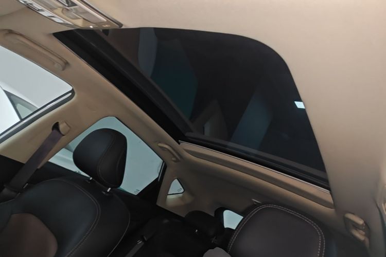 GEELY Emgrand GS 2017 immagine di auto #18