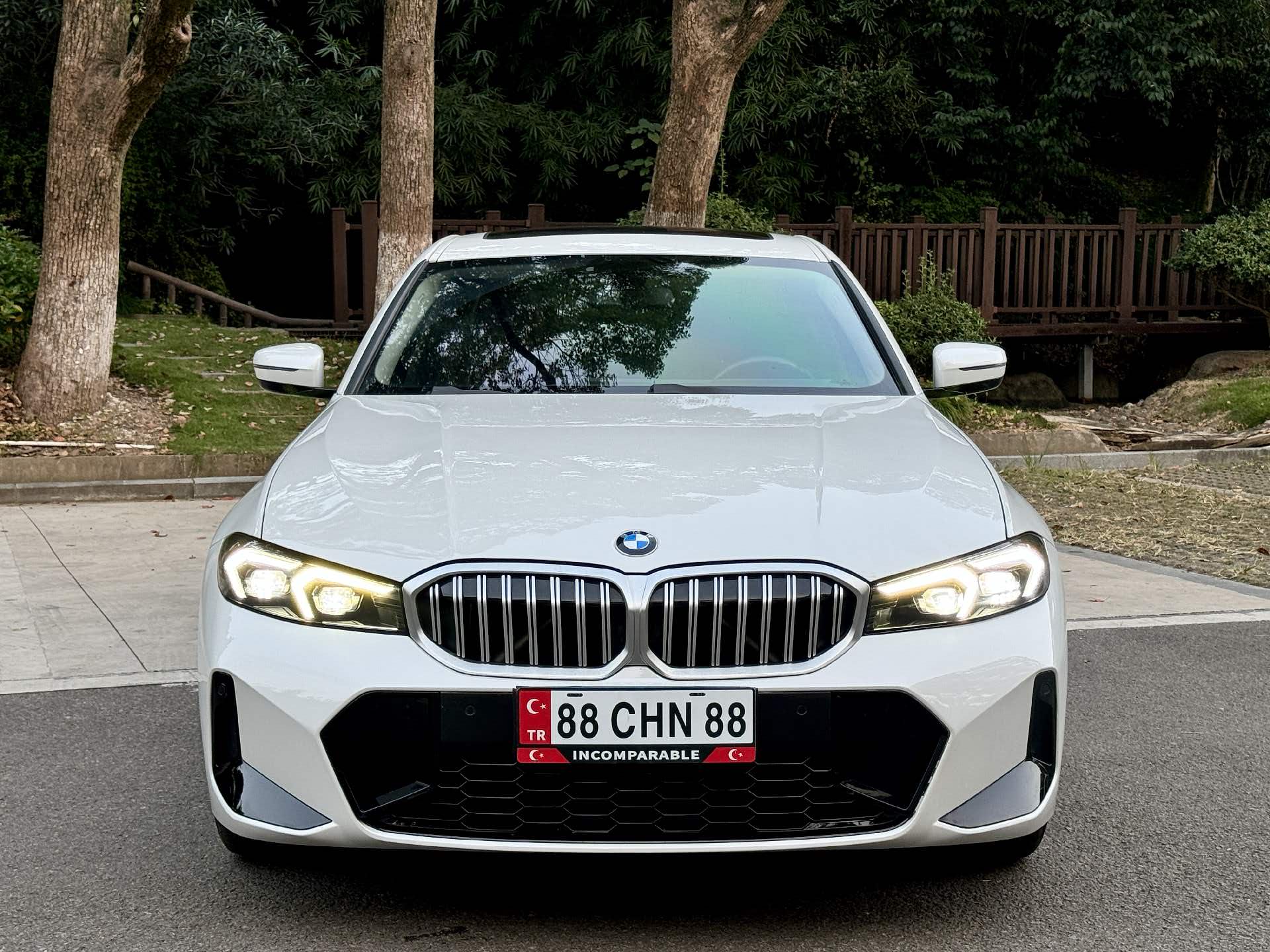 BMW 3 Series 2023 #2 BMW 3 Series 2023 immagine di auto #2