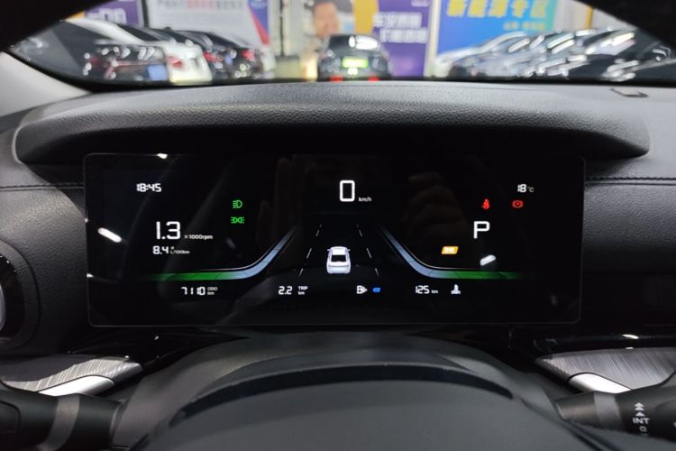 GEELY Emgrand 2026 #16 GEELY Emgrand 2026 imagem de carro #16