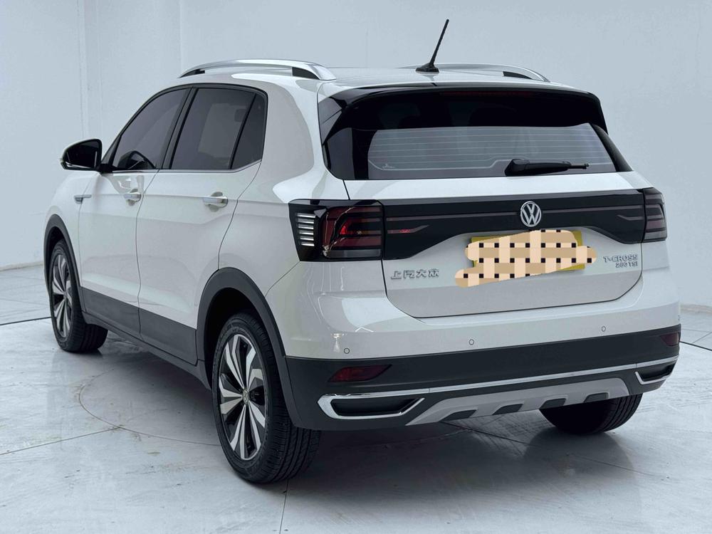 Volkswagen T-Cross 2021 car image #5