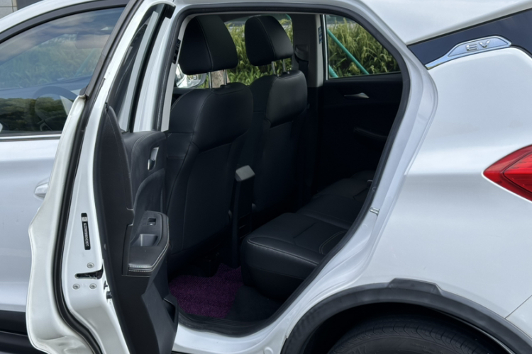 BYD Yuan New Energy 2019 #20 BYD Yuan New Energy 2019 car image #20
