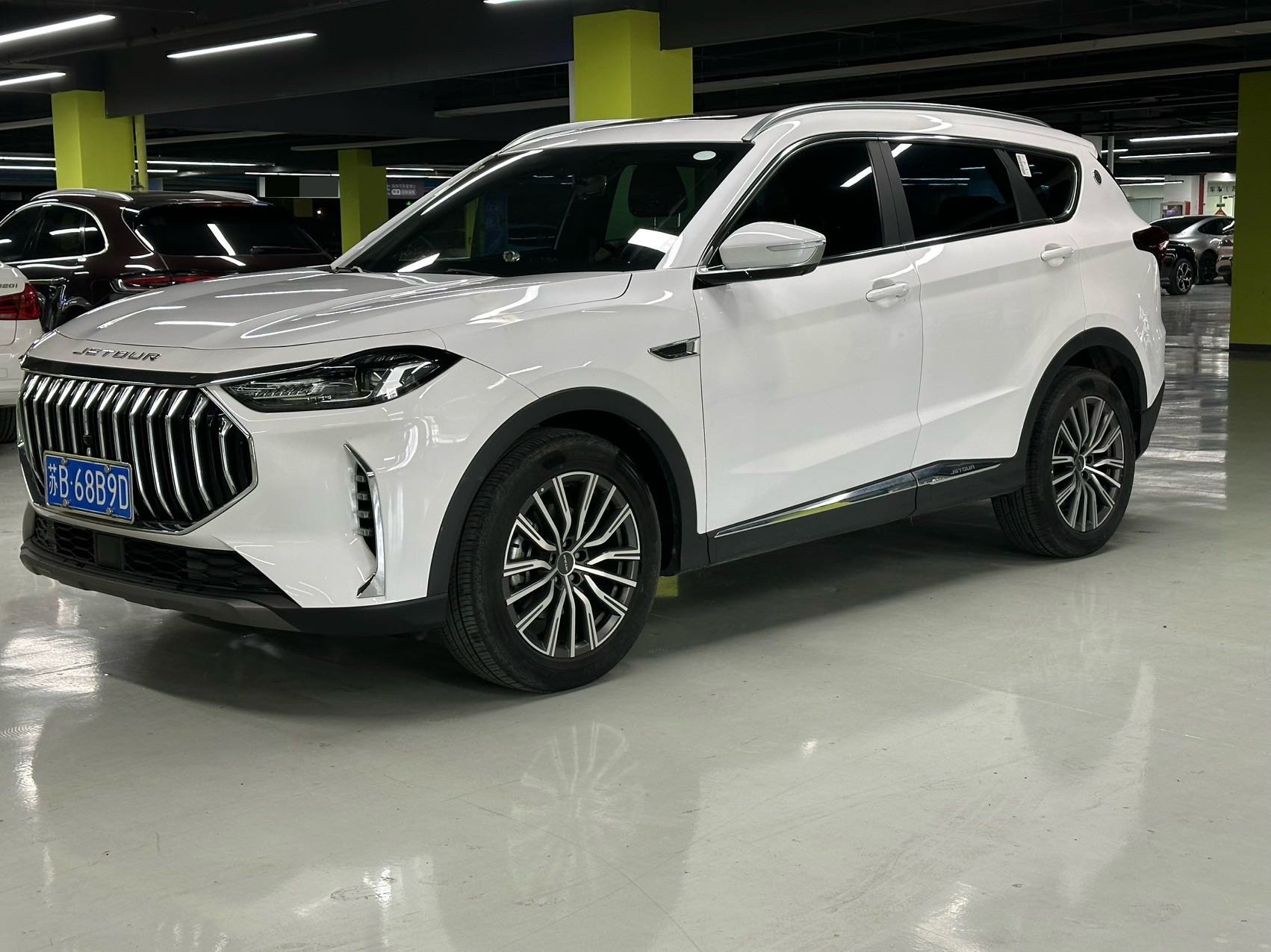 Jetour X70 PLUS 2023 car image 