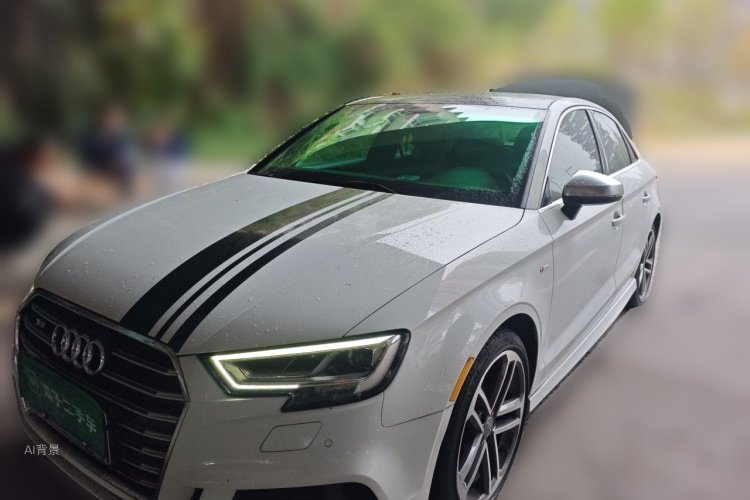 Audi A3 2018 car image #2