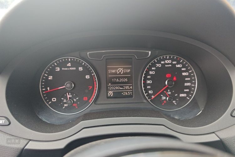 Audi Q3 2017 #13 Audi Q3 2017 car image #13