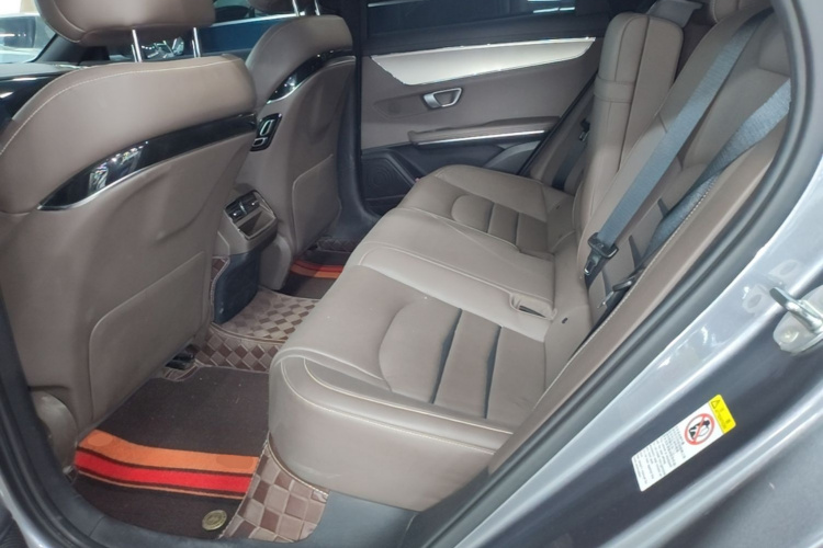 BYD Han 2021 car image #17