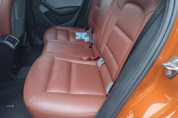 Audi Q3 2016 car image #19