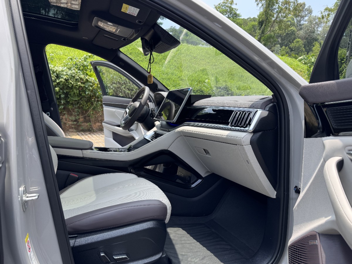 BYD Song Plus New Energy 2024 car image #5