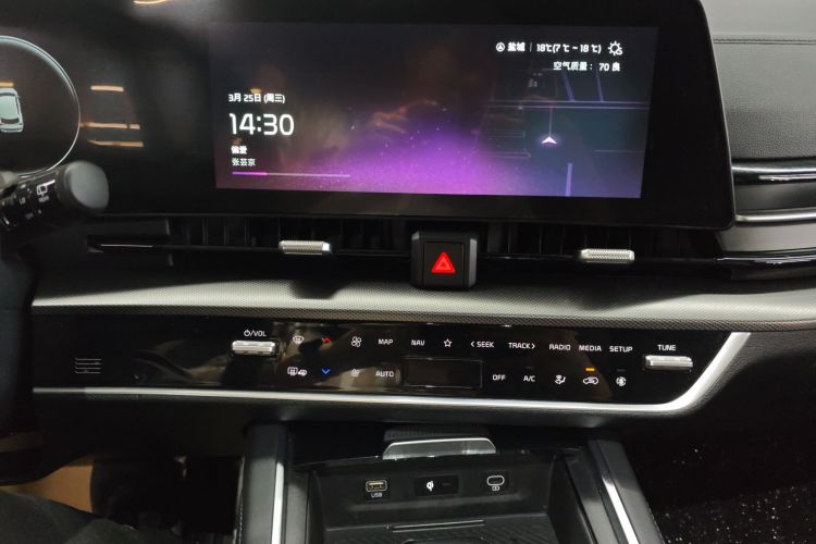 起亚 狮铂拓界 2022 汽车图片 #17