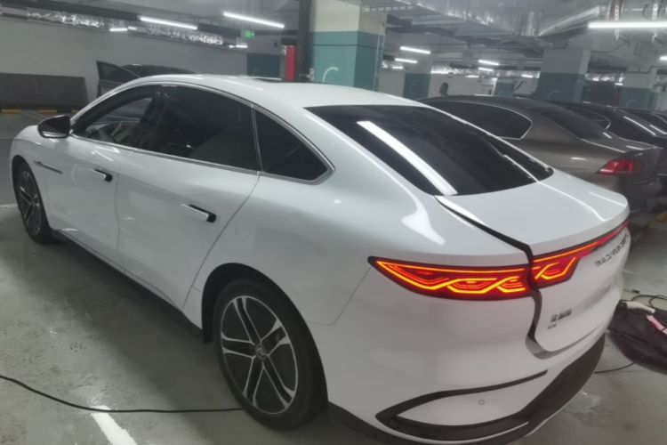 BYD Han 2023 #5 BYD Han 2023 car image #5