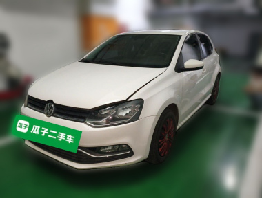 Volkswagen Polo 2016 car image 