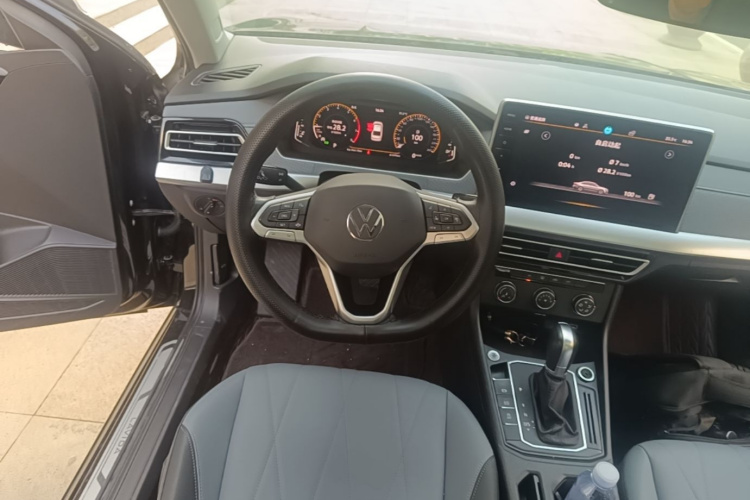 Volkswagen Lavida 2023 car image #11