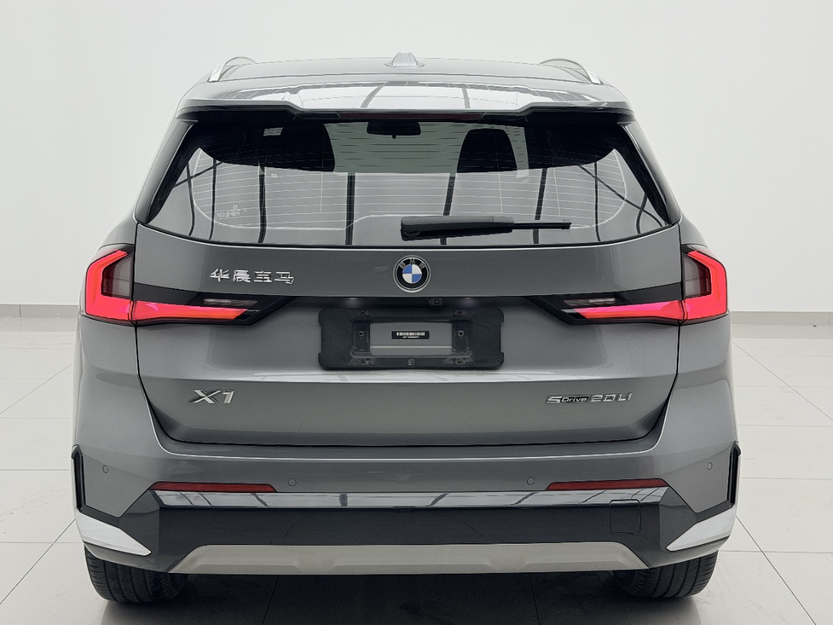 BMW X1 2023 car image #11