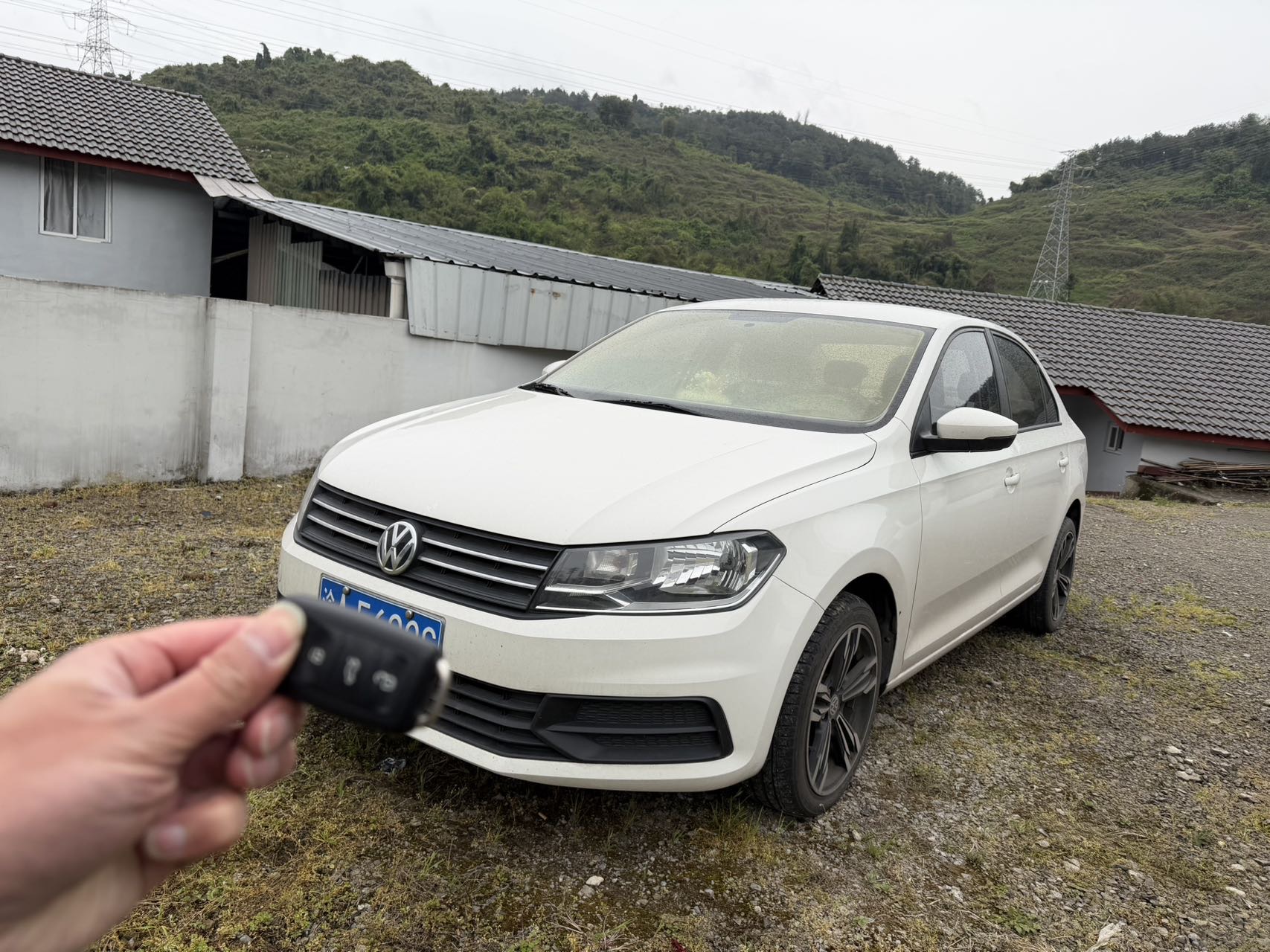 Volkswagen Santana 2022 car image 