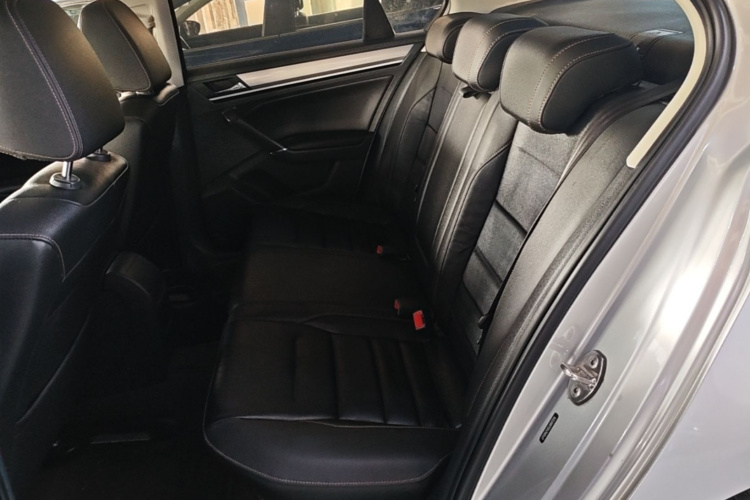 Volkswagen Bora 2018 #17 Volkswagen Bora 2018 صورة سيارة #17