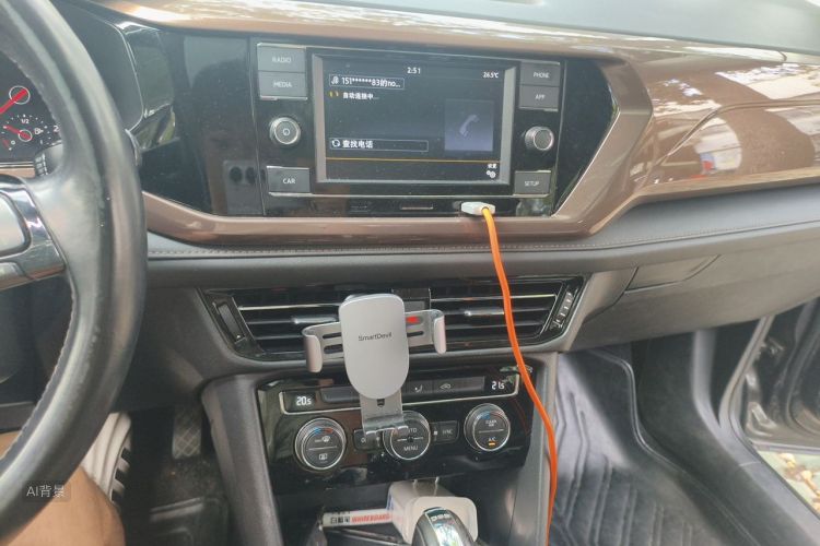 Volkswagen Tharu 2019 car image #16