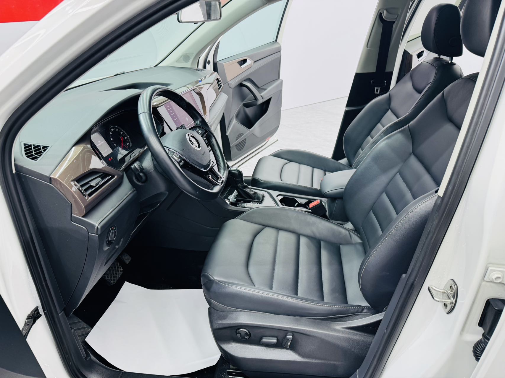 Volkswagen Tharu 2022 #4 Volkswagen Tharu 2022 car image #4