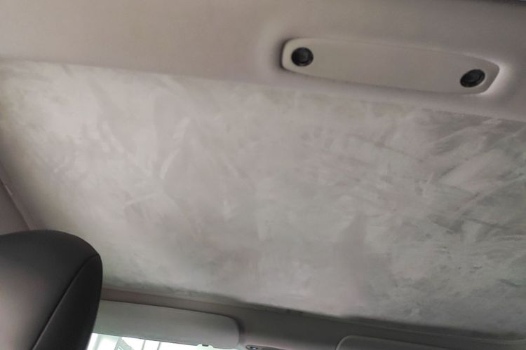 Tesla Model 3 2020 car image #18