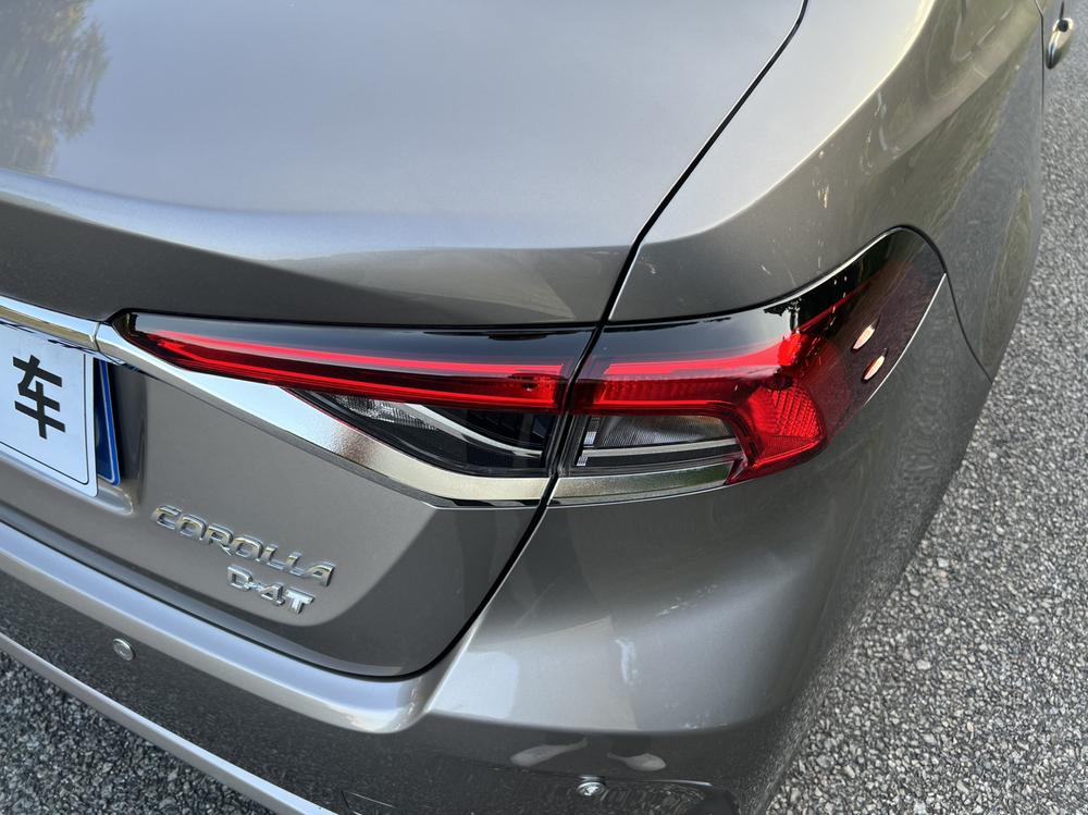 Toyota Corolla 2023 изображение автомобиля #11