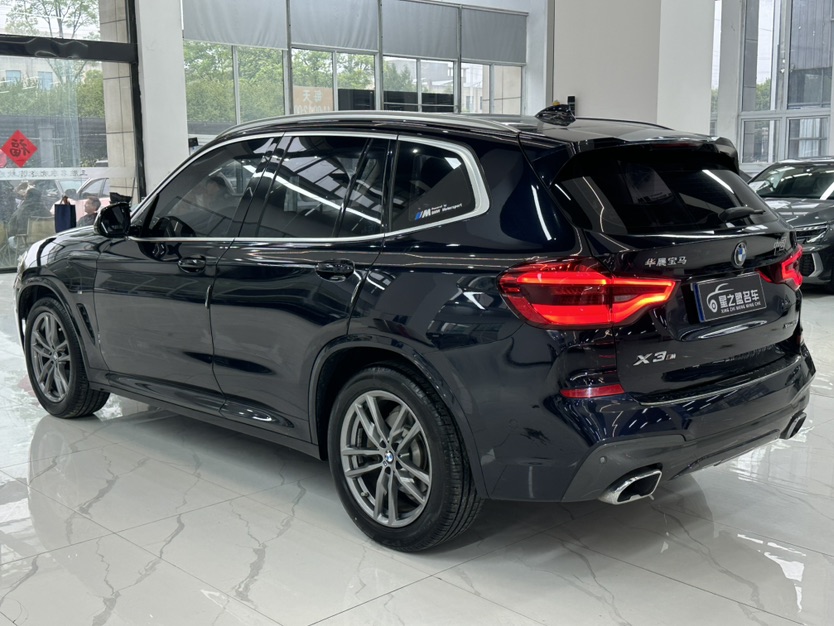 BMW X3 2020 car image #9