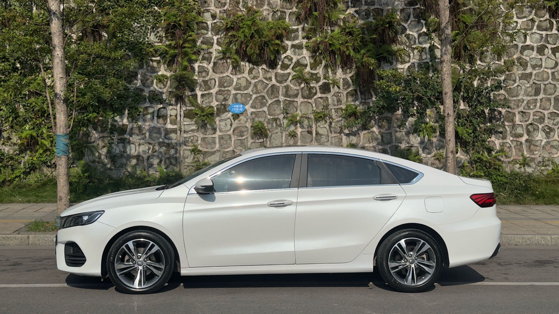 GEELY Binray 2019 #4 GEELY Binray 2019 image de voiture #4