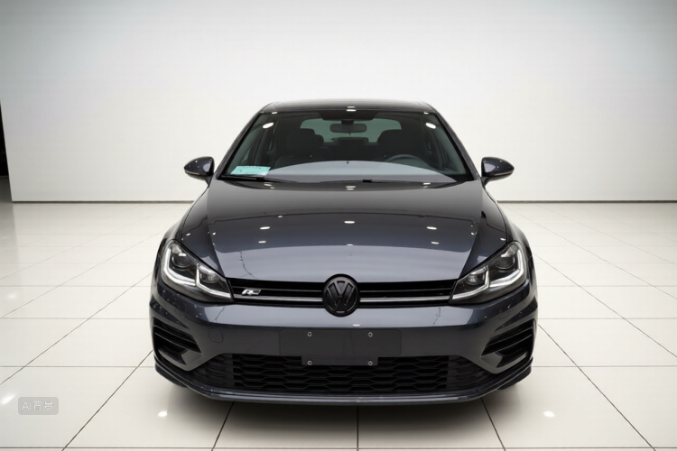 Volkswagen Golf 2019 car image #3