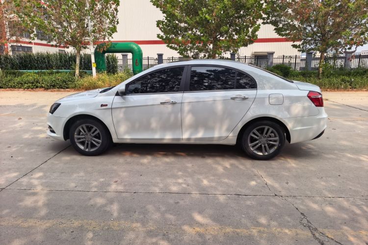 GEELY Emgrand 2017 car image #9