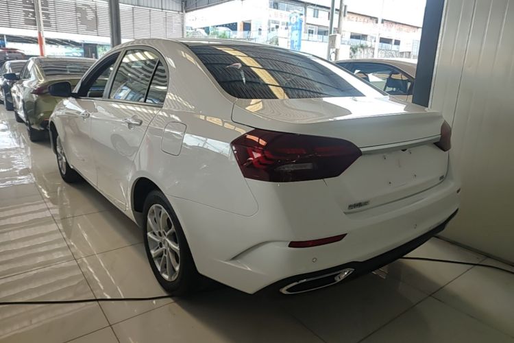 GEELY Emgrand 2021 car image #5