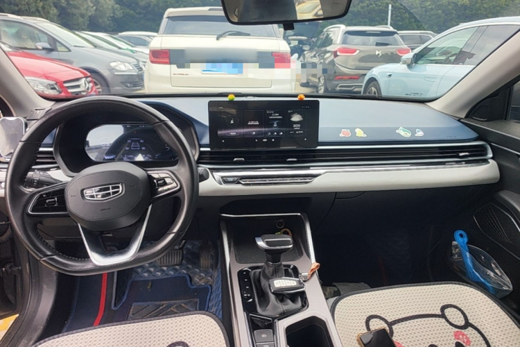 GEELY Emgrand 2021 #10 GEELY Emgrand 2021 car image #10