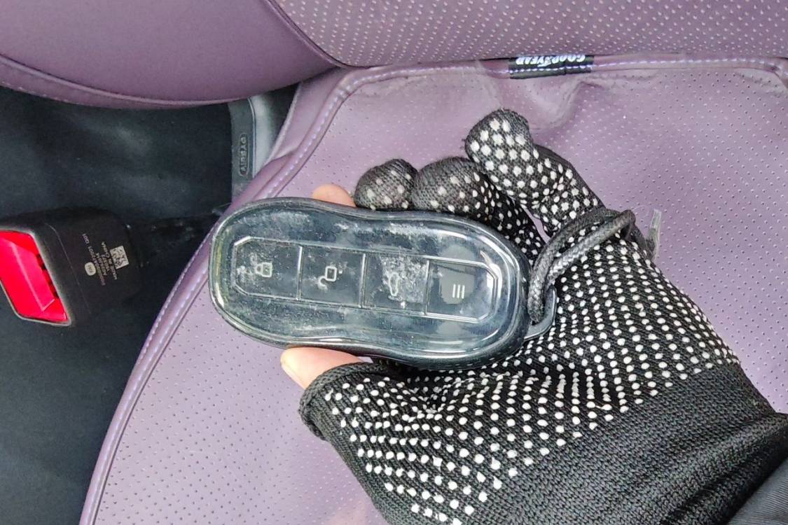 MI SU7 2025 car image #29