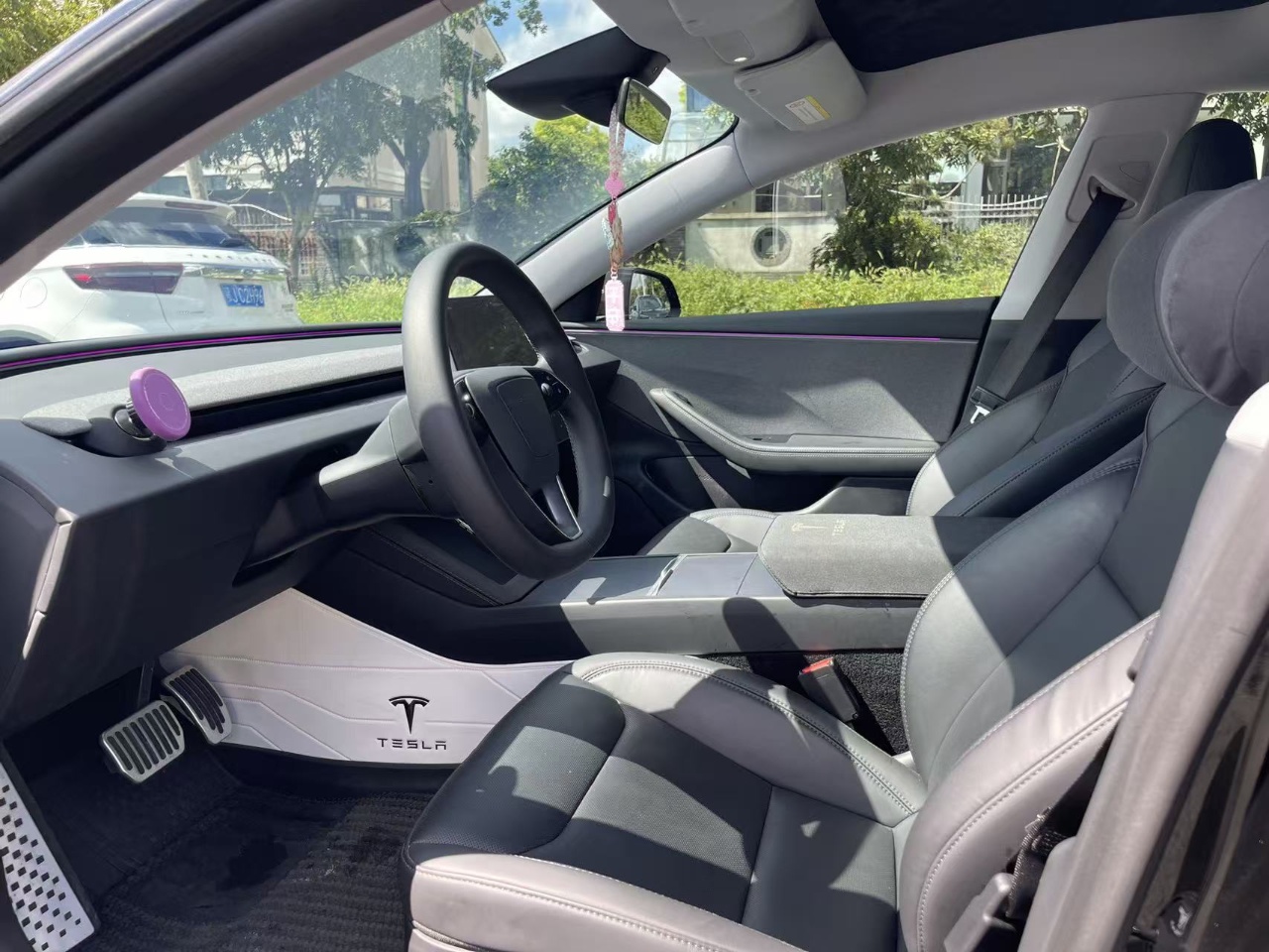 Tesla Model 3 2025 صورة سيارة #4