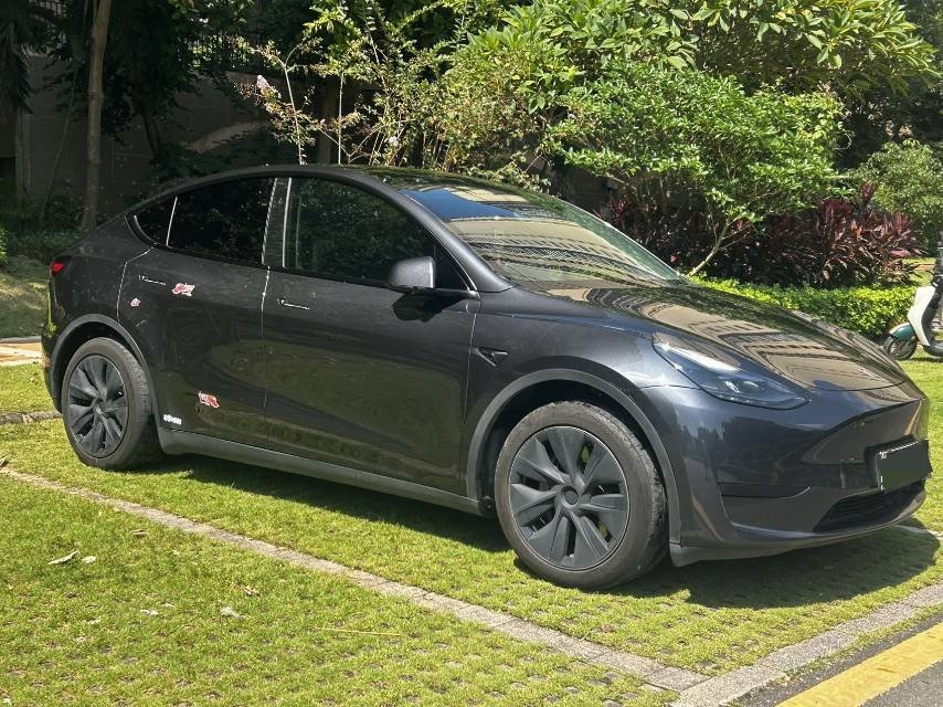Tesla Model Y 2024 #2 Tesla Model Y 2024 immagine di auto #2