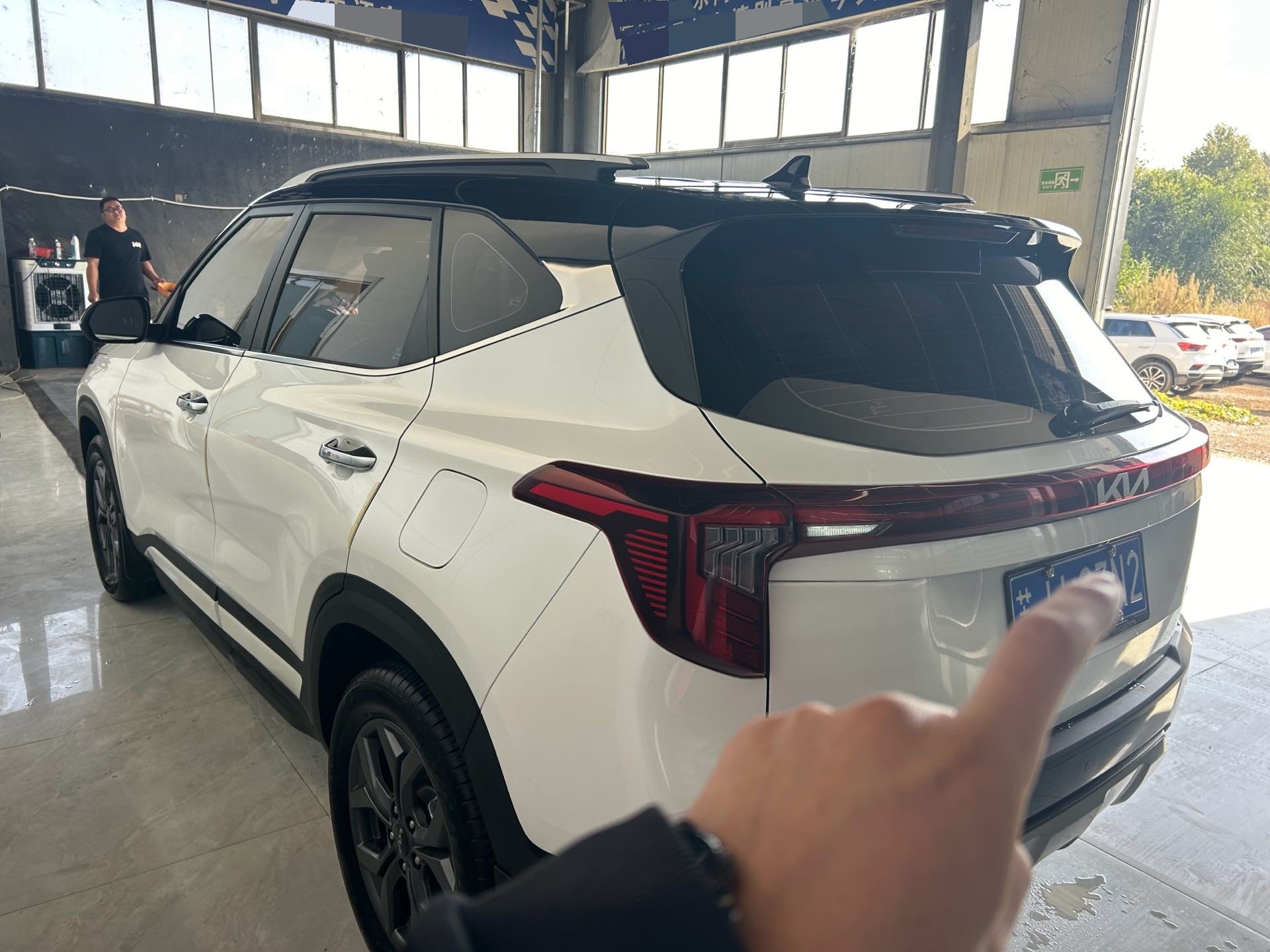 Kia Seltos 2023 #4 Kia Seltos 2023 imagen de coche #4