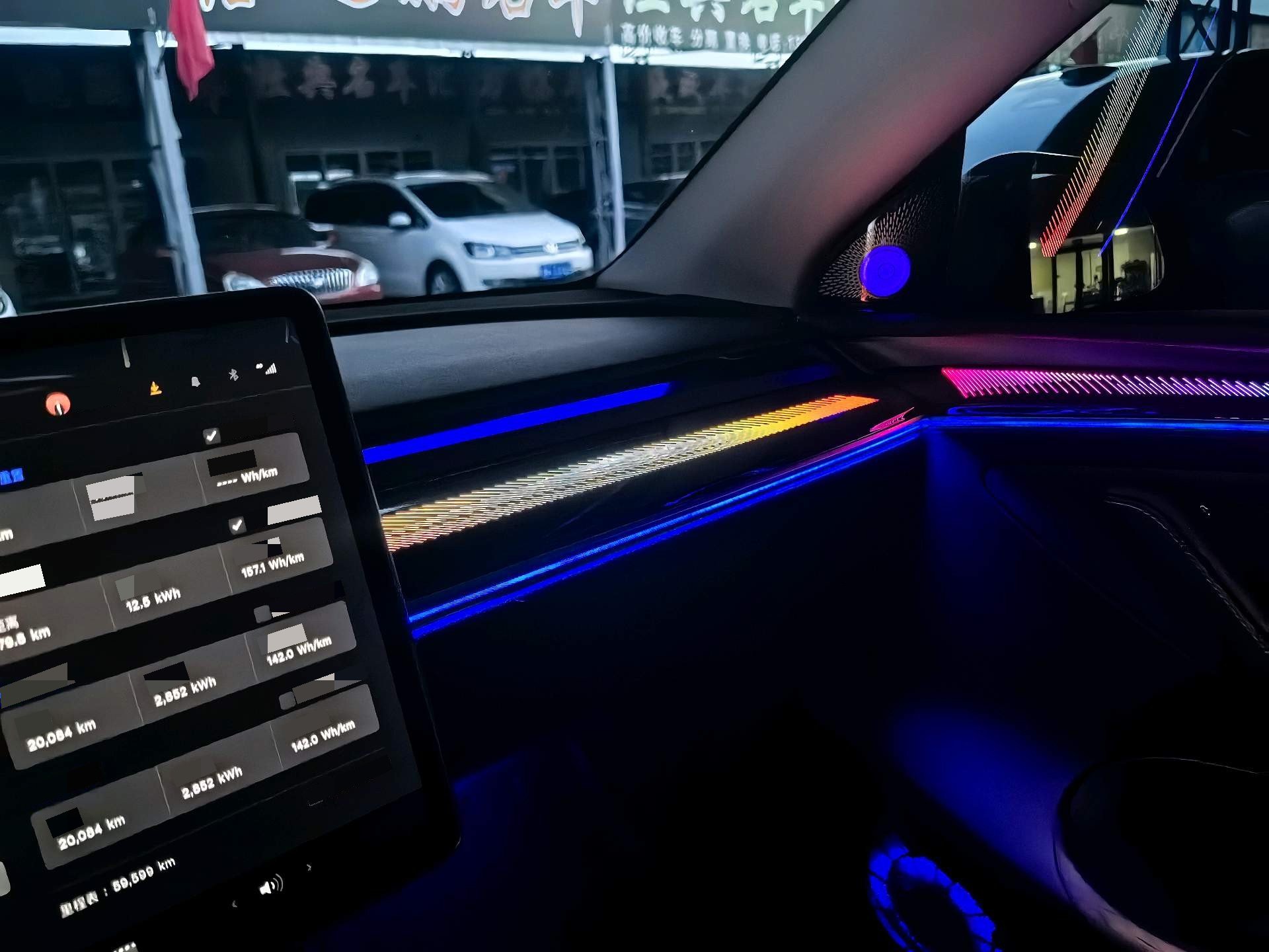 Tesla Model Y 2023 #6 Tesla Model Y 2023 immagine di auto #6