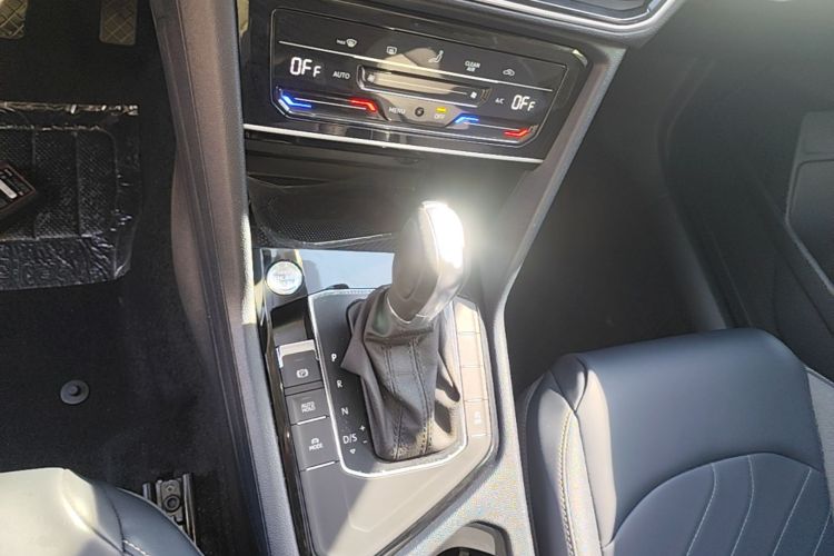 Volkswagen Tharu 2024 صورة سيارة #14