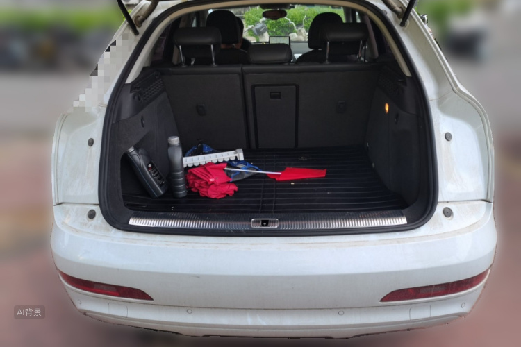Audi Q3 2016 car image #21