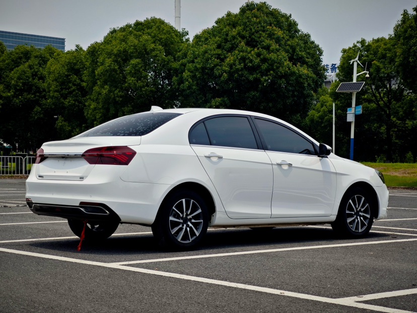 GEELY Emgrand 2020 car image #6