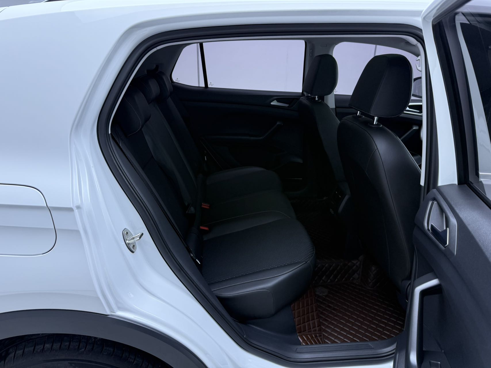 2022 imagen de coche #17