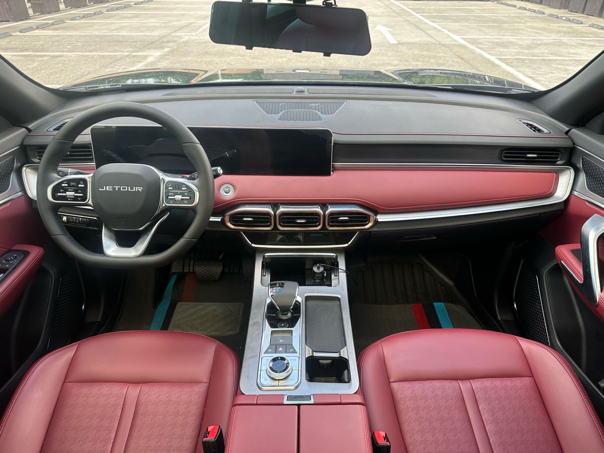 Jetour X70 PLUS 2026 #8 Jetour X70 PLUS 2026 car image #8