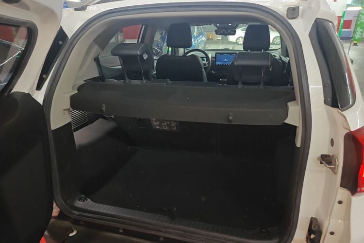 BYD Yuan New Energy 2019 imagen de coche #19