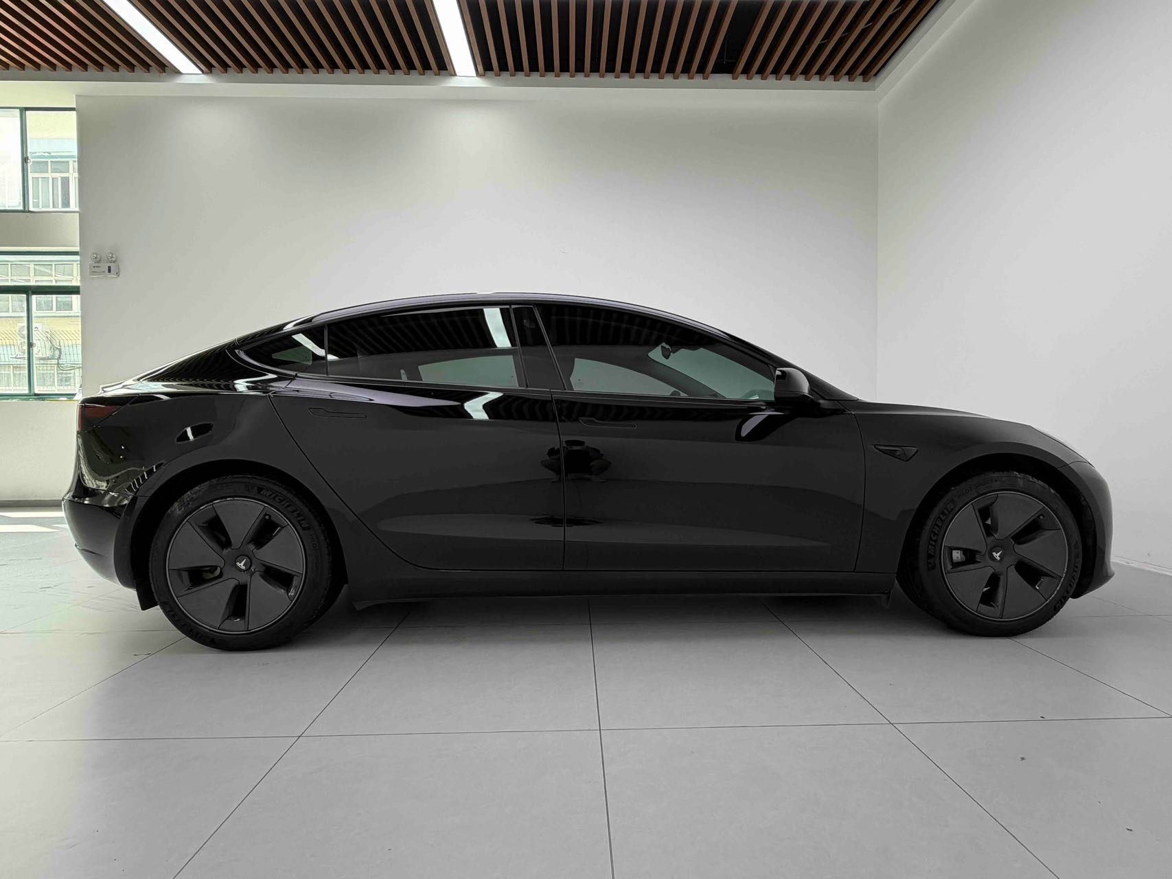 Tesla Model 3 2021 #6 Tesla Model 3 2021 car image #6