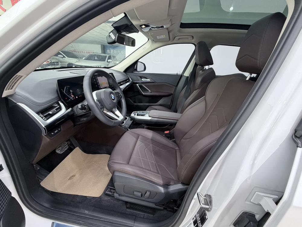 BMW X1 2023 image de voiture #13